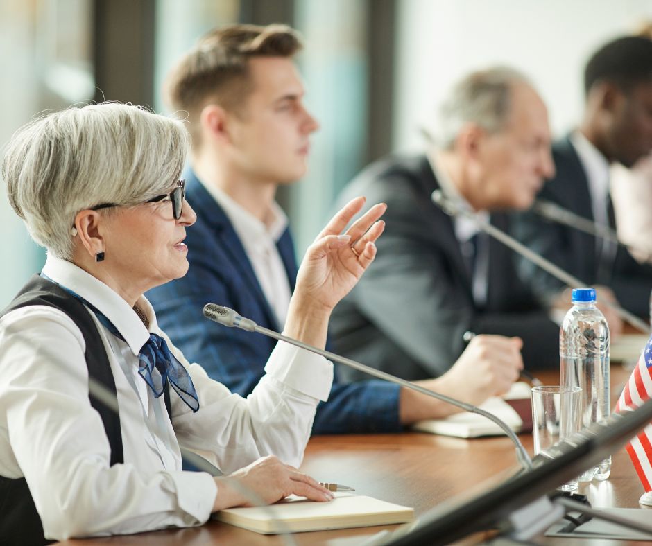 Scontro in consiglio comunale per la riqualificazione della sede Auser