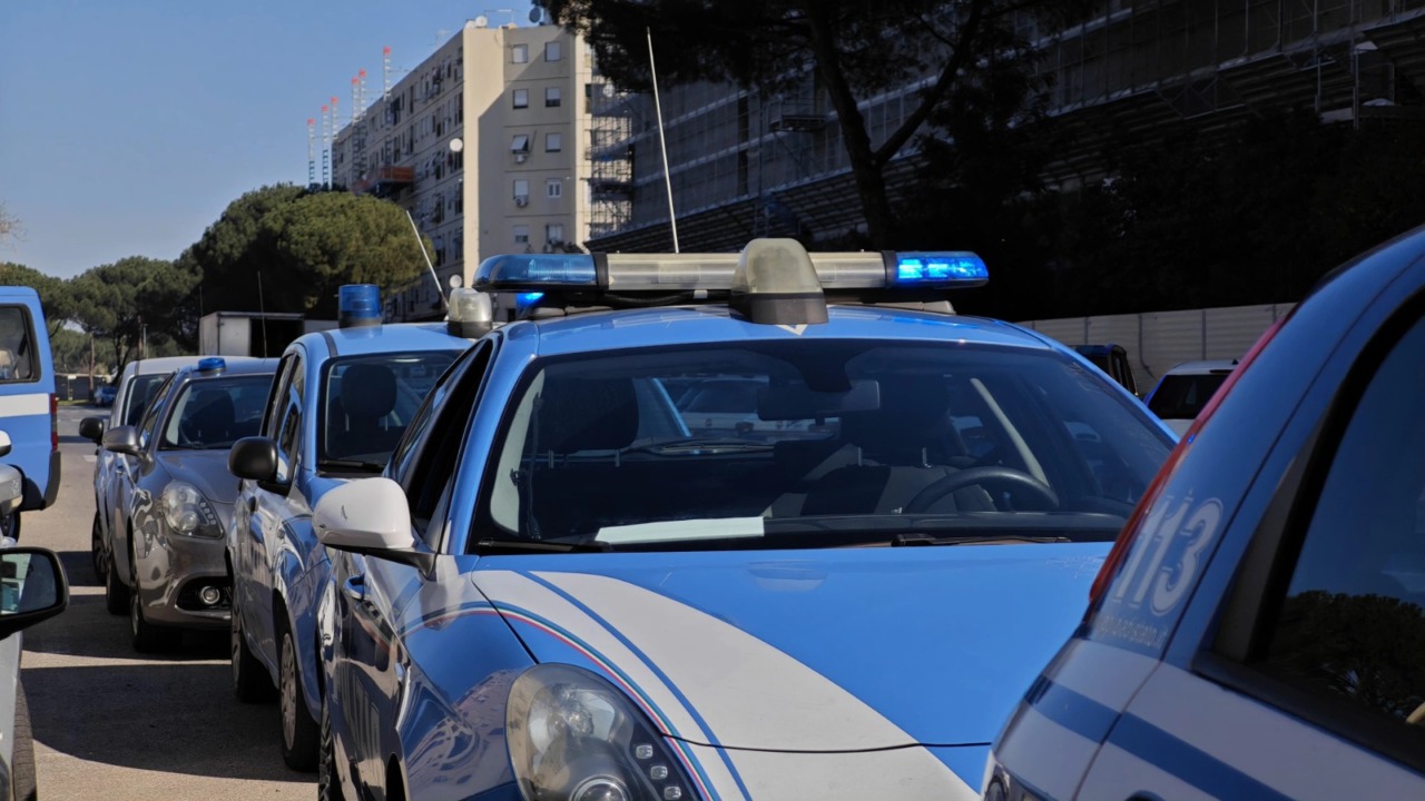 Rapina in casa, due donne minacciate e chiuse in bagno