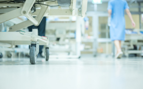 Nappi: più risorse per la procreazione assistita