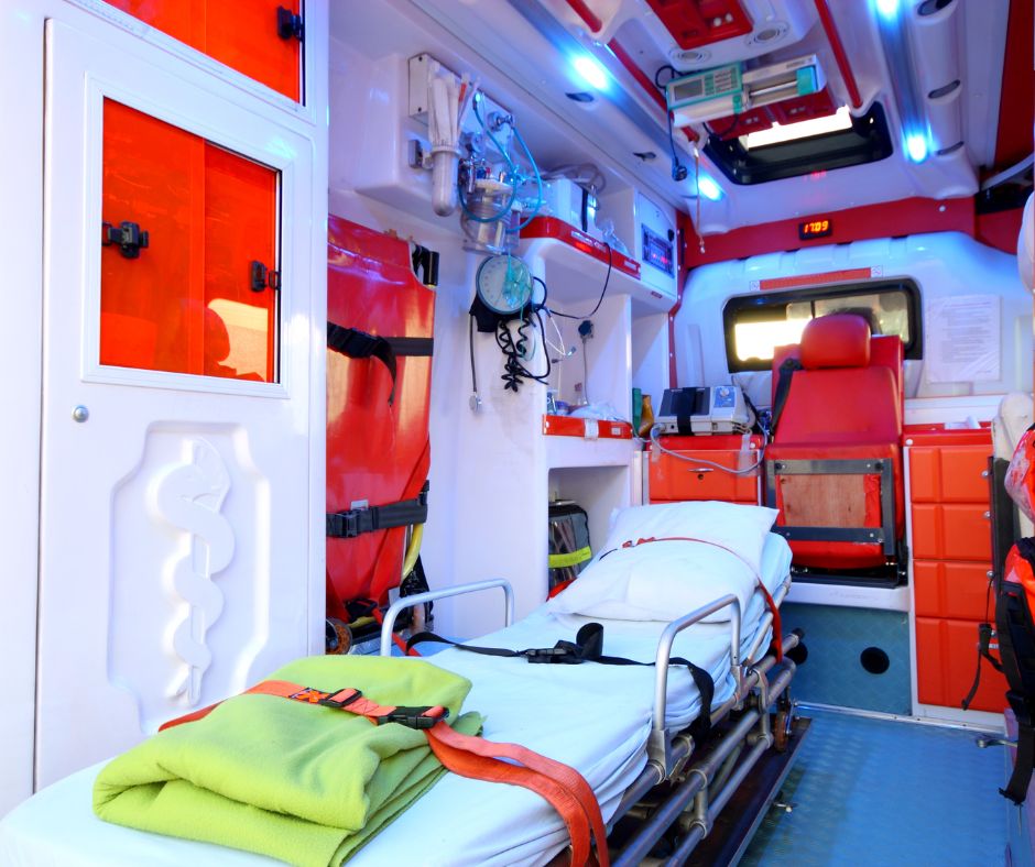 Malori e sinistri, nove interventi sanitari nel Pavese