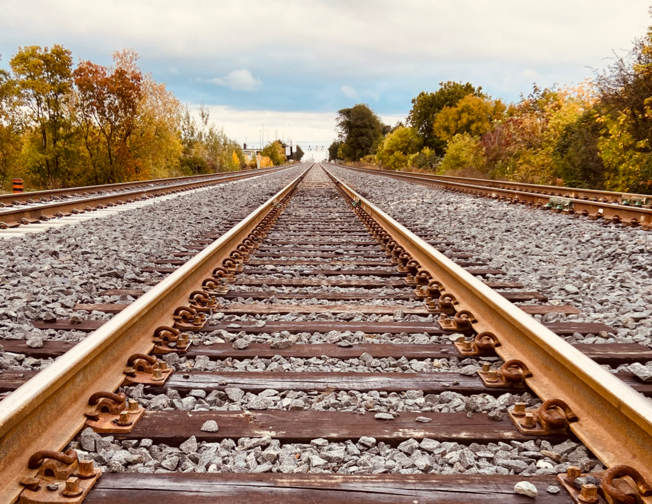 Treni regionali, dal primo settembre aumentano le tariffe